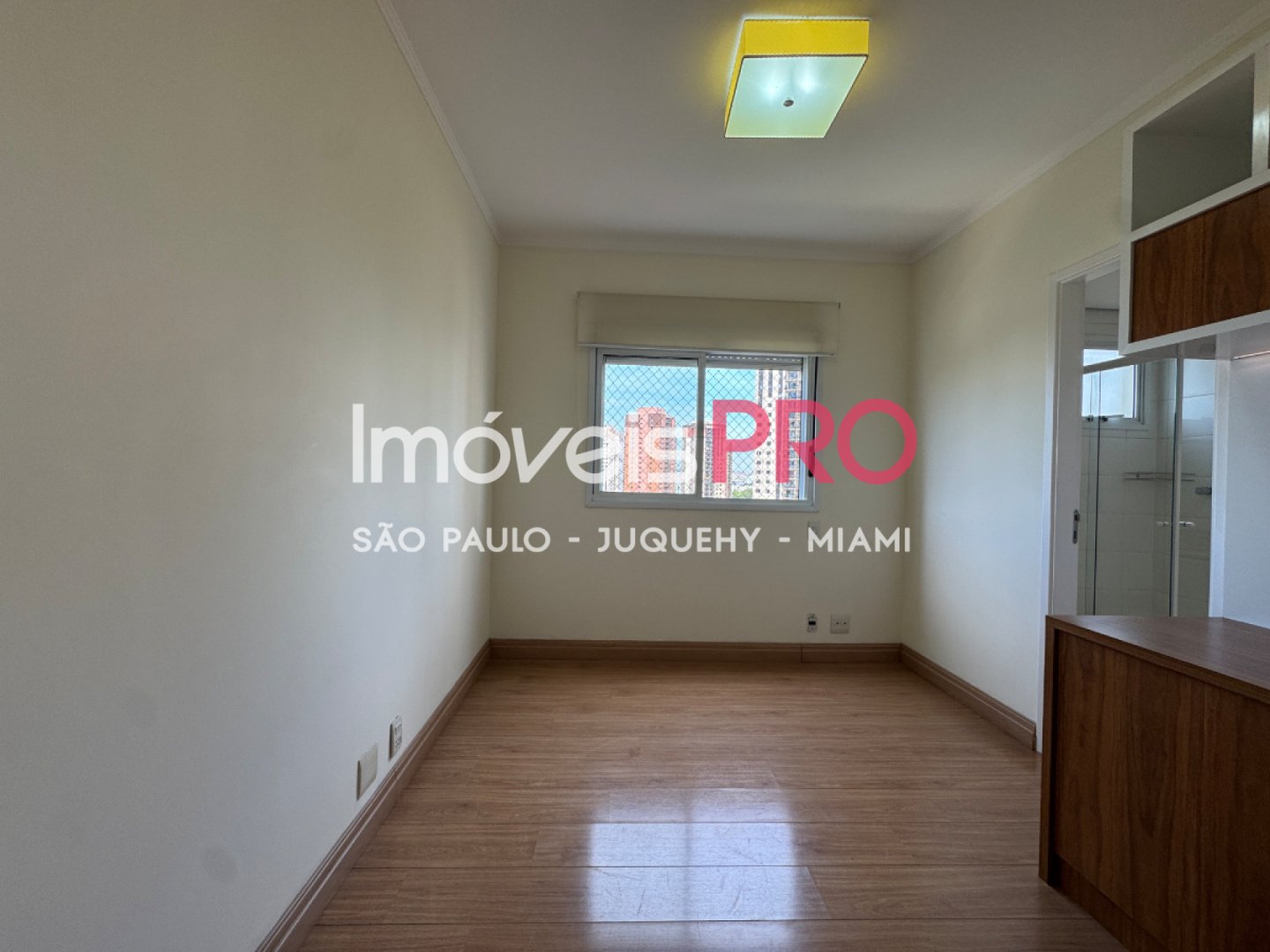 Foto :: IP39404