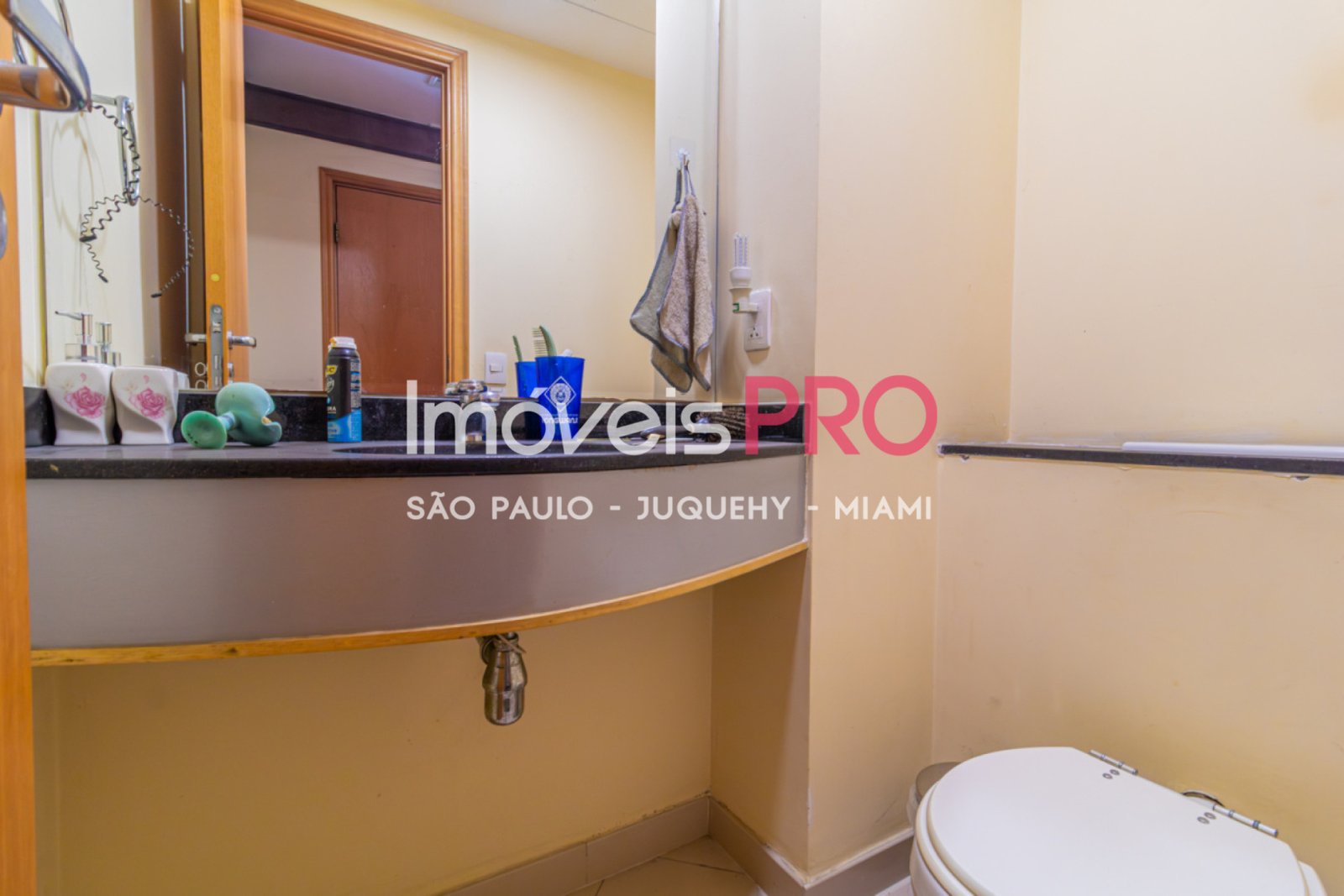 Foto :: https://assets.imoveispro.com.br/thumb/IP39412/apartamento-venda-brooklin_IP39412_23_1920x1080.jpg?