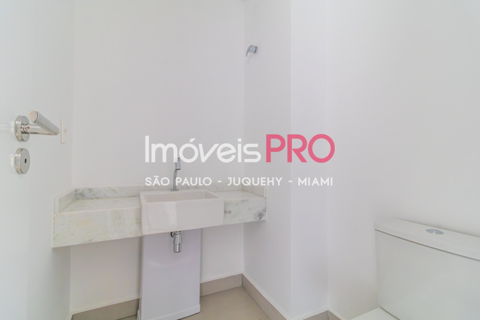 Foto :: IP39417