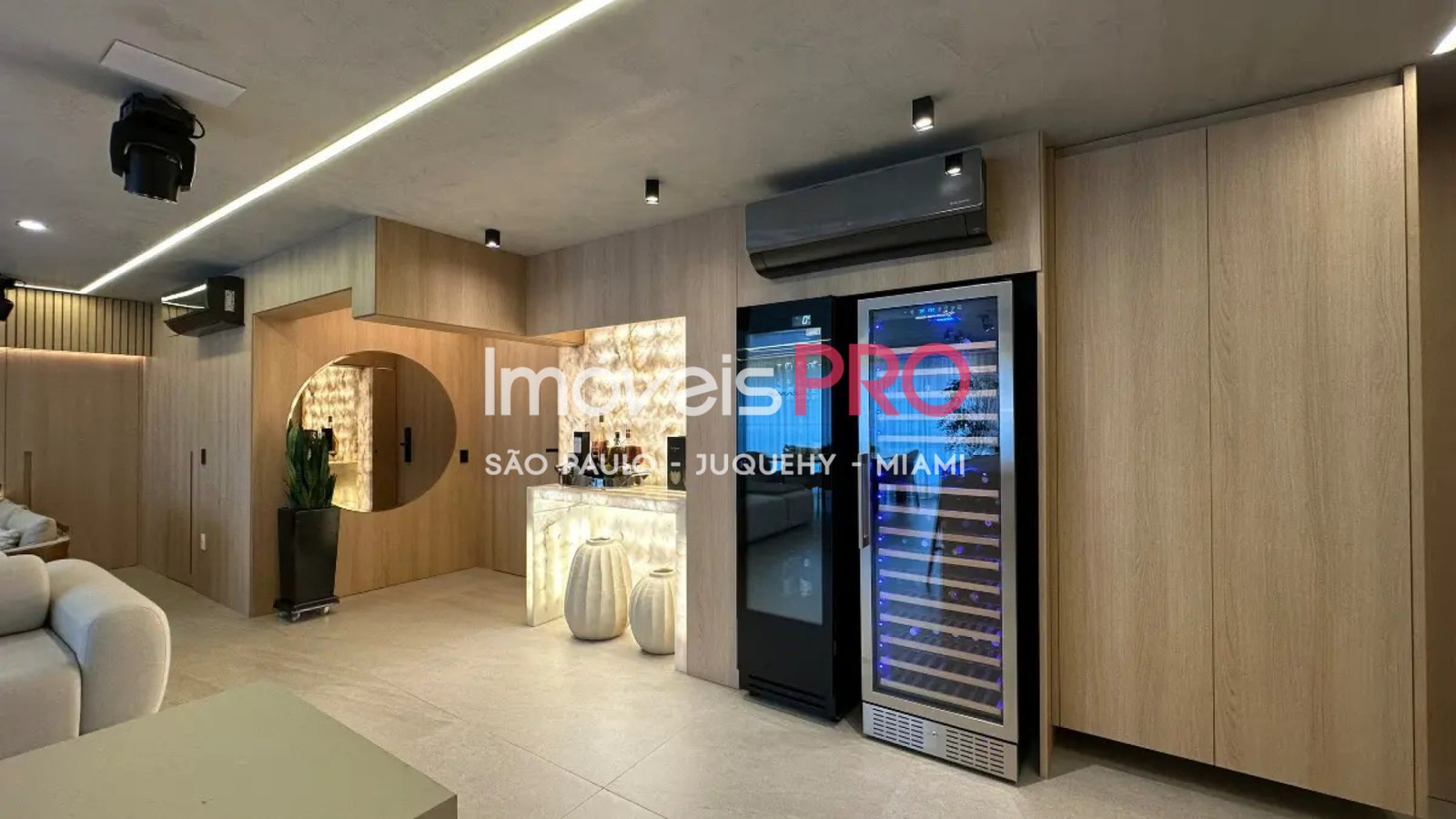 Foto :: IP39429