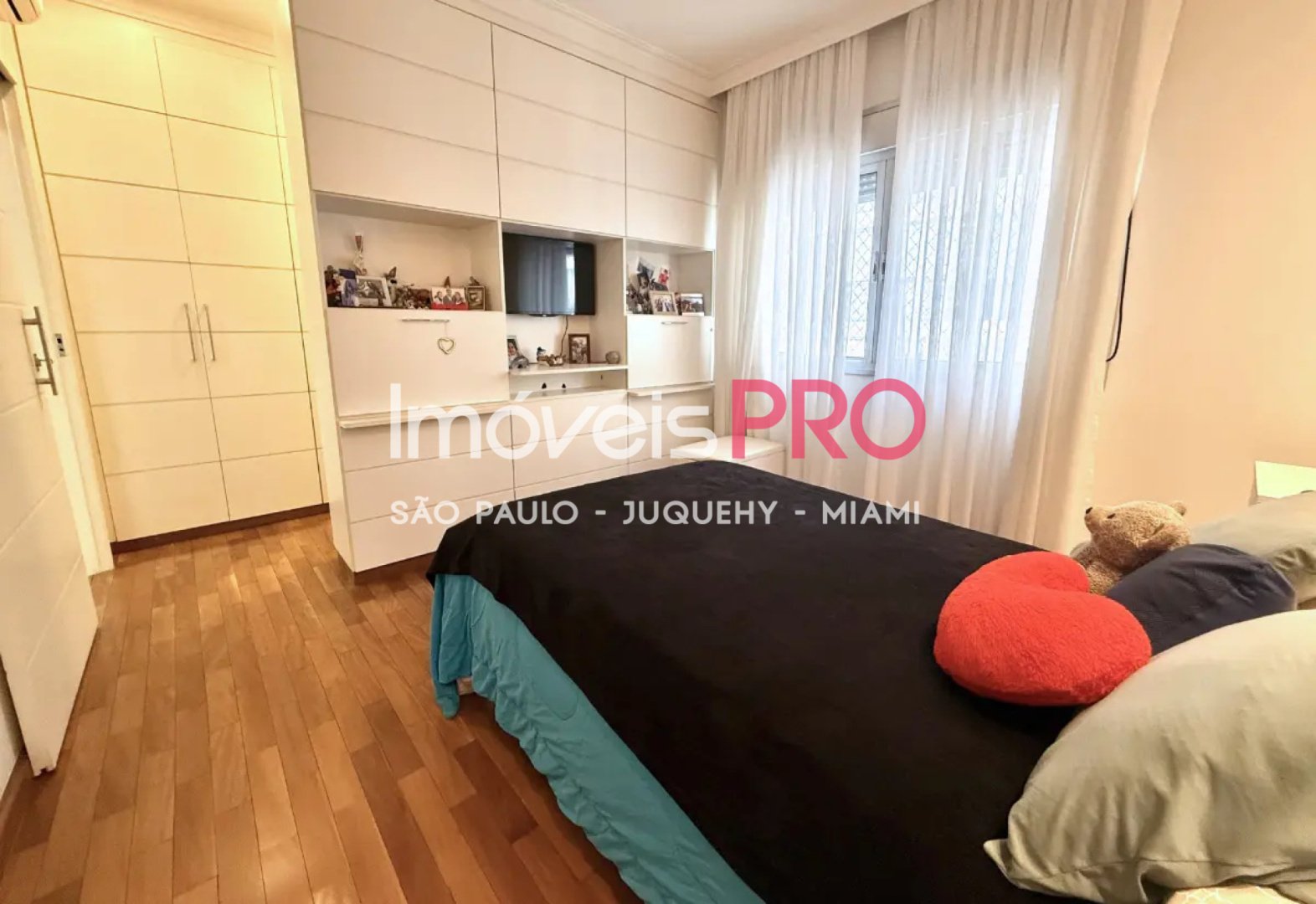 Foto :: IP39430