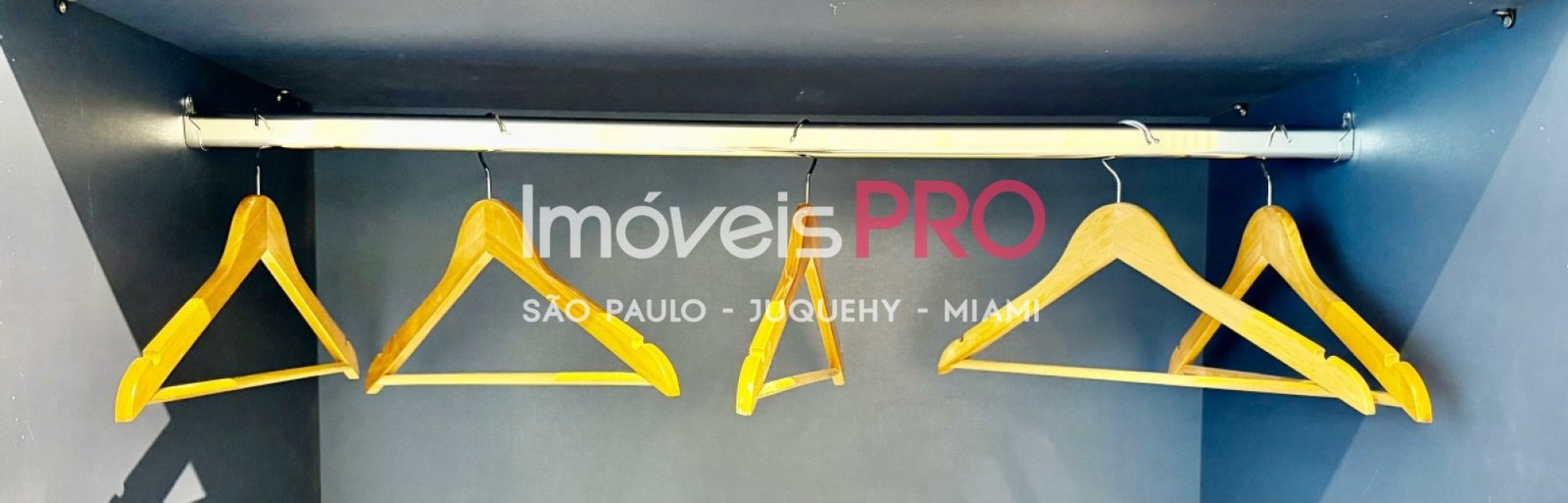 Foto :: https://assets.imoveispro.com.br/thumb/IP39439/studio-venda-paraiso_IP39439_11_1920x1080.jpg?