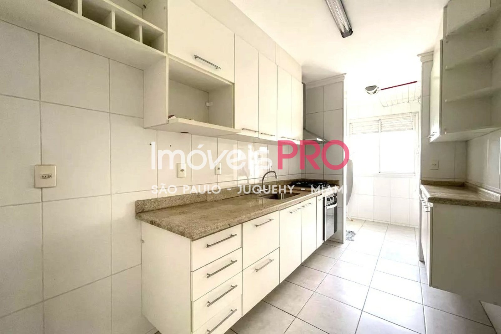Foto :: IP39446