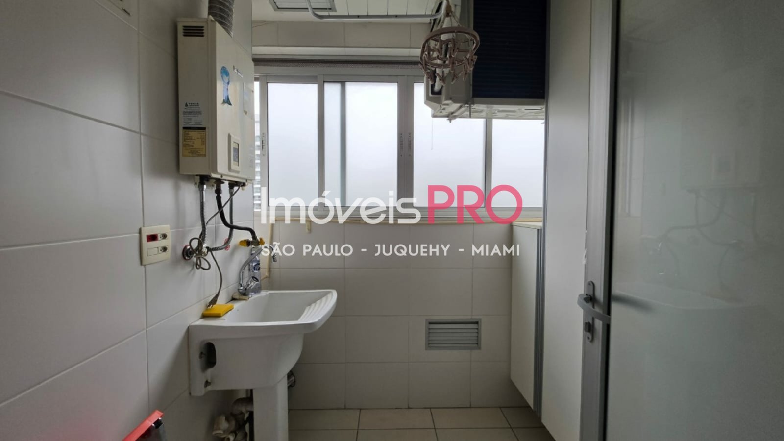 Foto :: IP39447