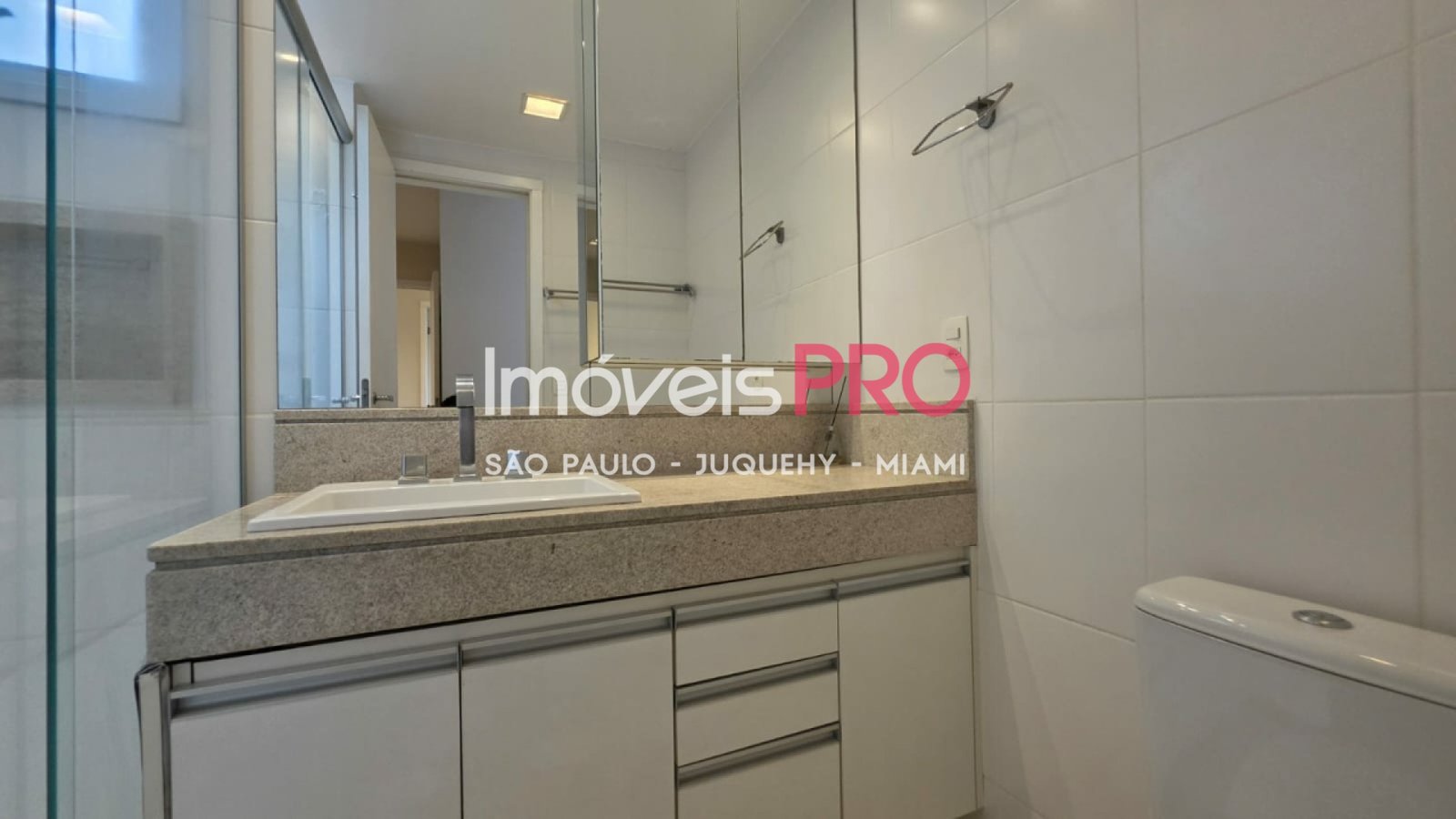 Foto :: IP39448