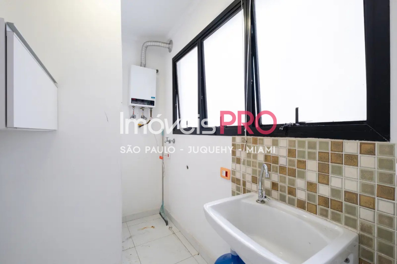 Foto :: IP39451