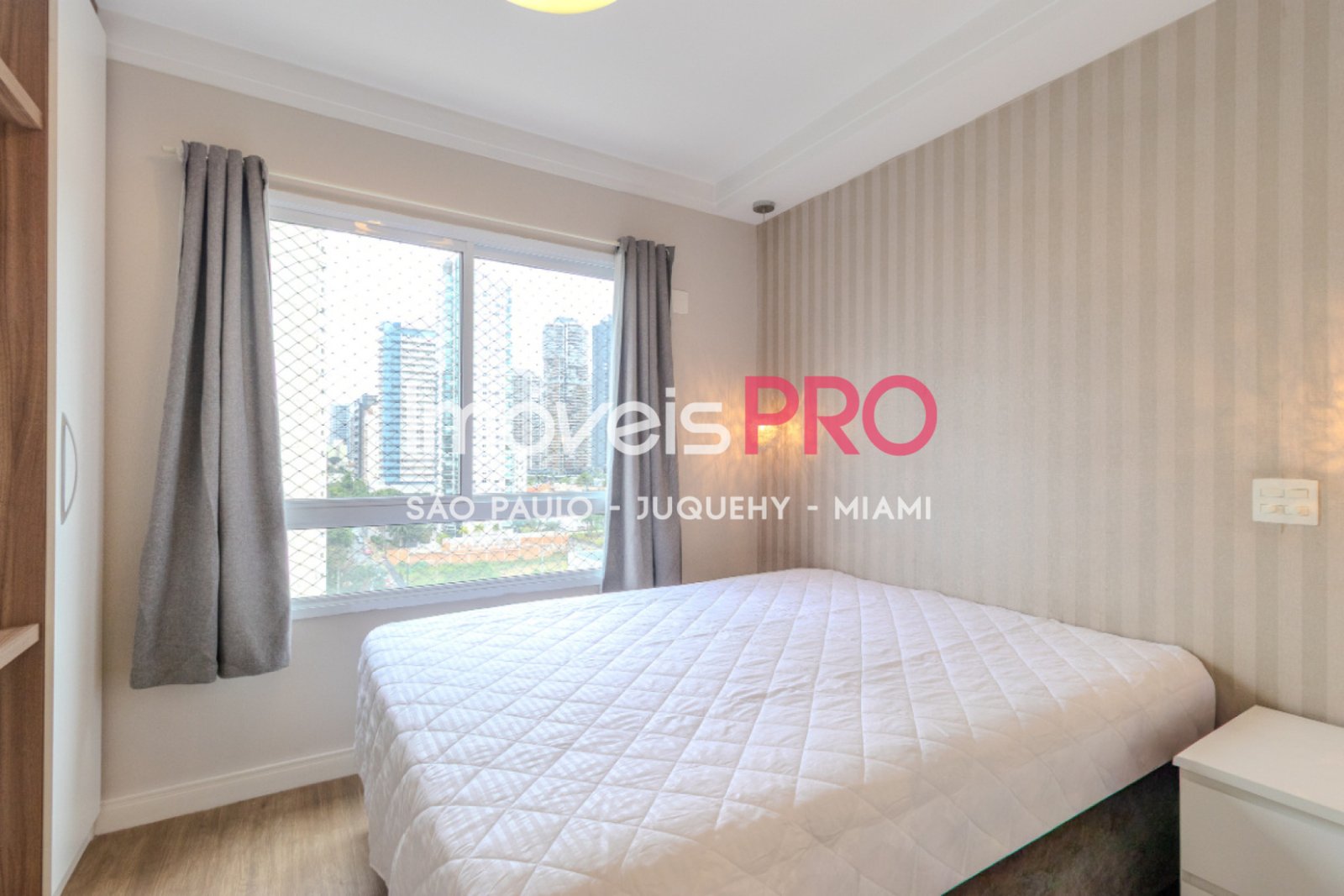 Foto :: https://assets.imoveispro.com.br/thumb/IP39461/apartamento-venda-brooklin_IP39461_17_1920x1080.jpg?