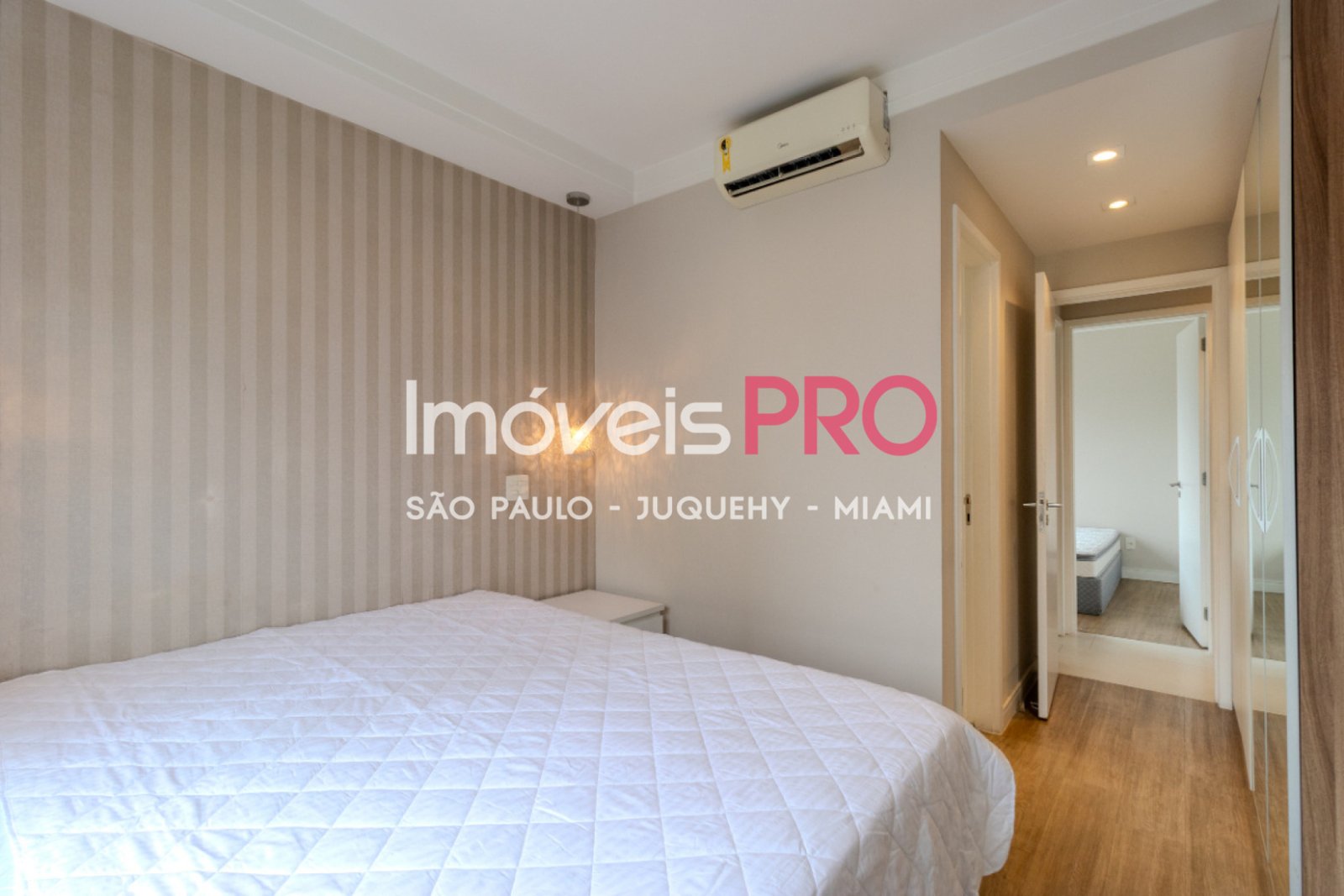 Foto :: IP39461