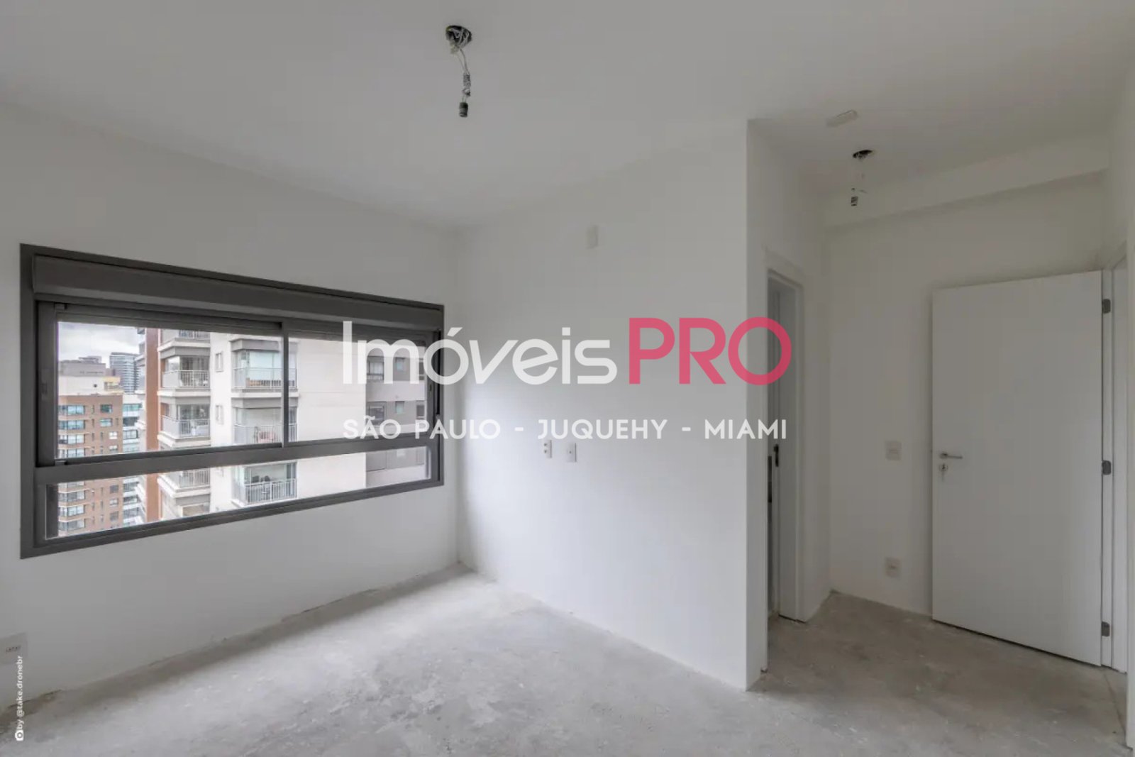 Foto :: https://assets.imoveispro.com.br/thumb/IP39463/apartamento-venda-moema_IP39463_17_1920x1080.jpg?