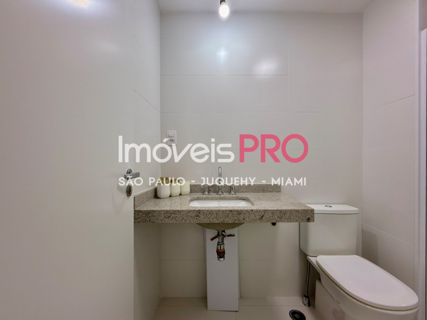 Foto :: IP39466