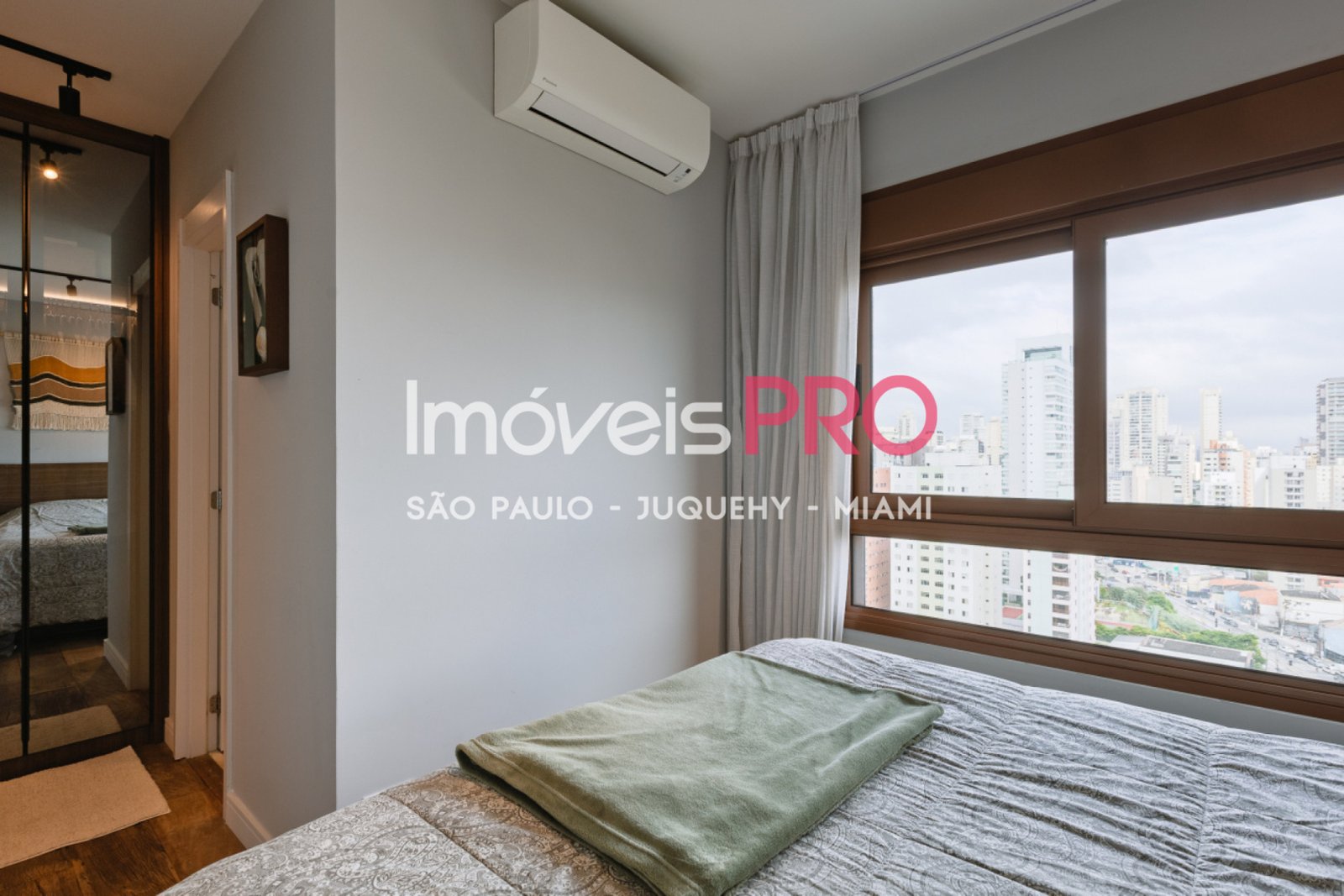 Foto :: IP39470