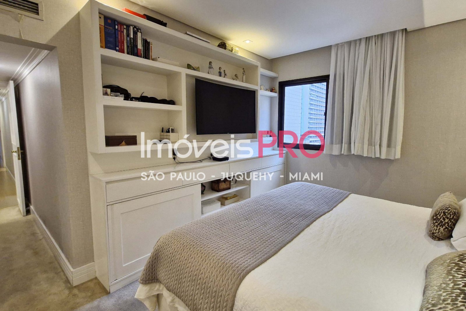 Foto :: https://assets.imoveispro.com.br/thumb/IP39471/apartamento-venda-moema_IP39471_41_1920x1080.jpg?