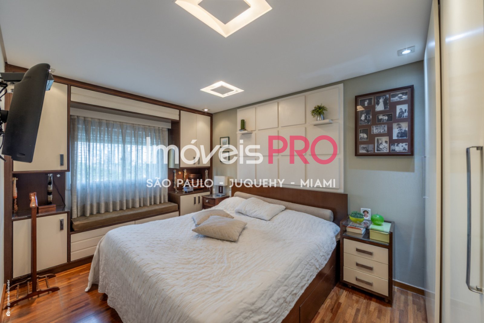 Foto :: IP39473