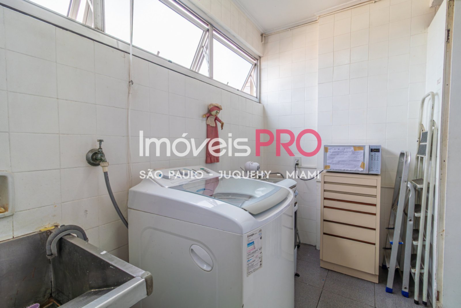 Foto :: IP39477