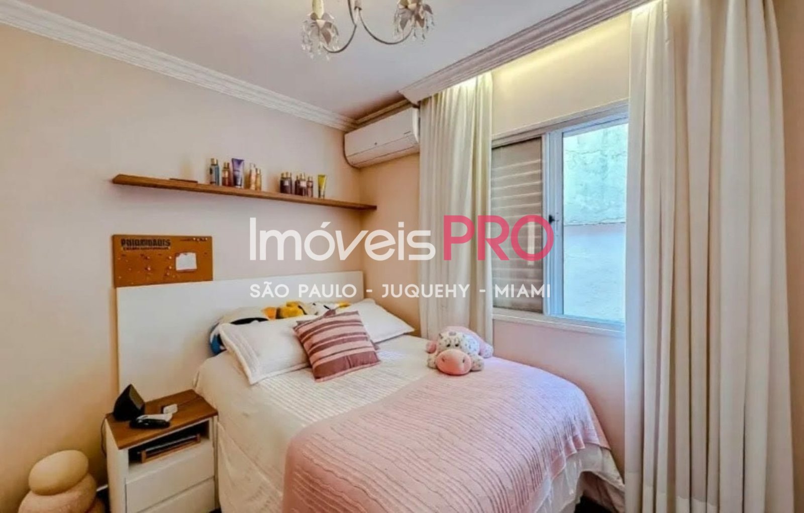 Foto :: IP39478