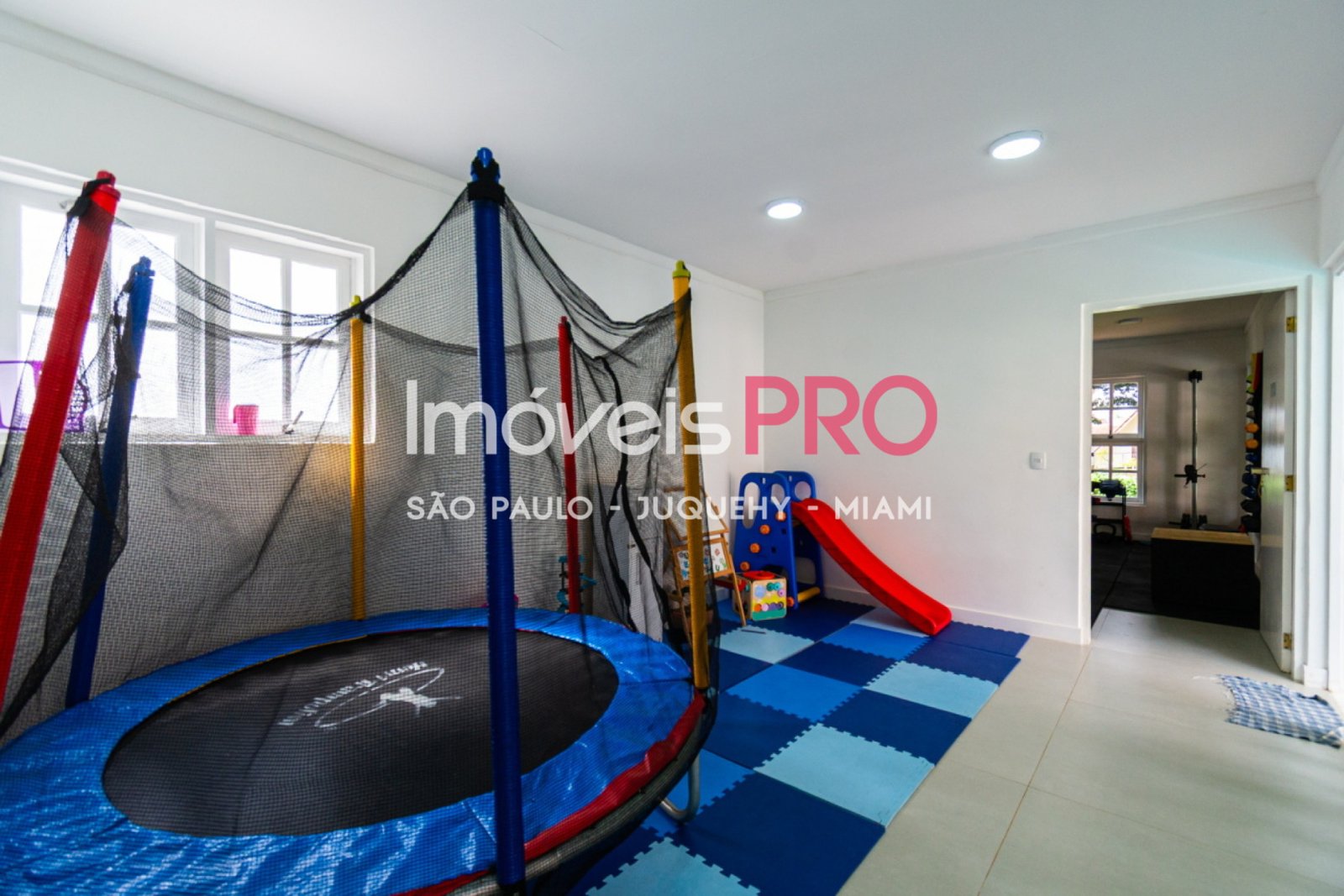 Foto :: https://assets.imoveispro.com.br/thumb/IP39483/condominio-aluguel-brooklin_IP39483_59_1920x1080.jpg?