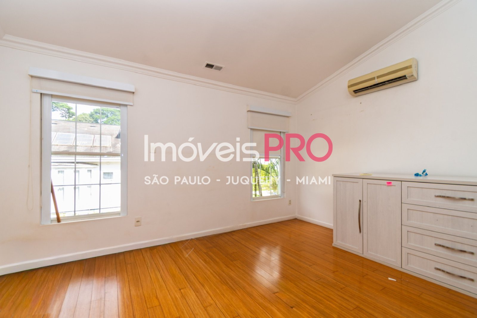 Foto :: https://assets.imoveispro.com.br/thumb/IP39483/condominio-venda-brooklin_IP39483_29_1920x1080.jpg?