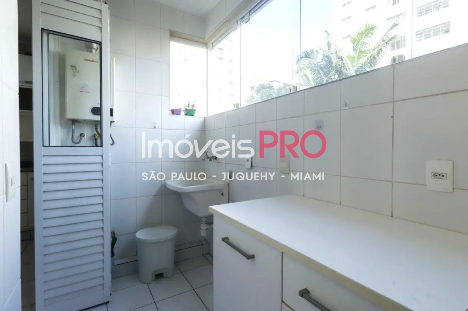 Foto :: IP39485