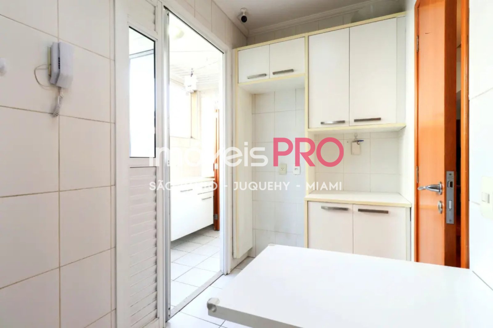 Foto :: https://assets.imoveispro.com.br/thumb/IP39485/apartamento-venda-vila-mariana_IP39485_29_1920x1080.jpg?