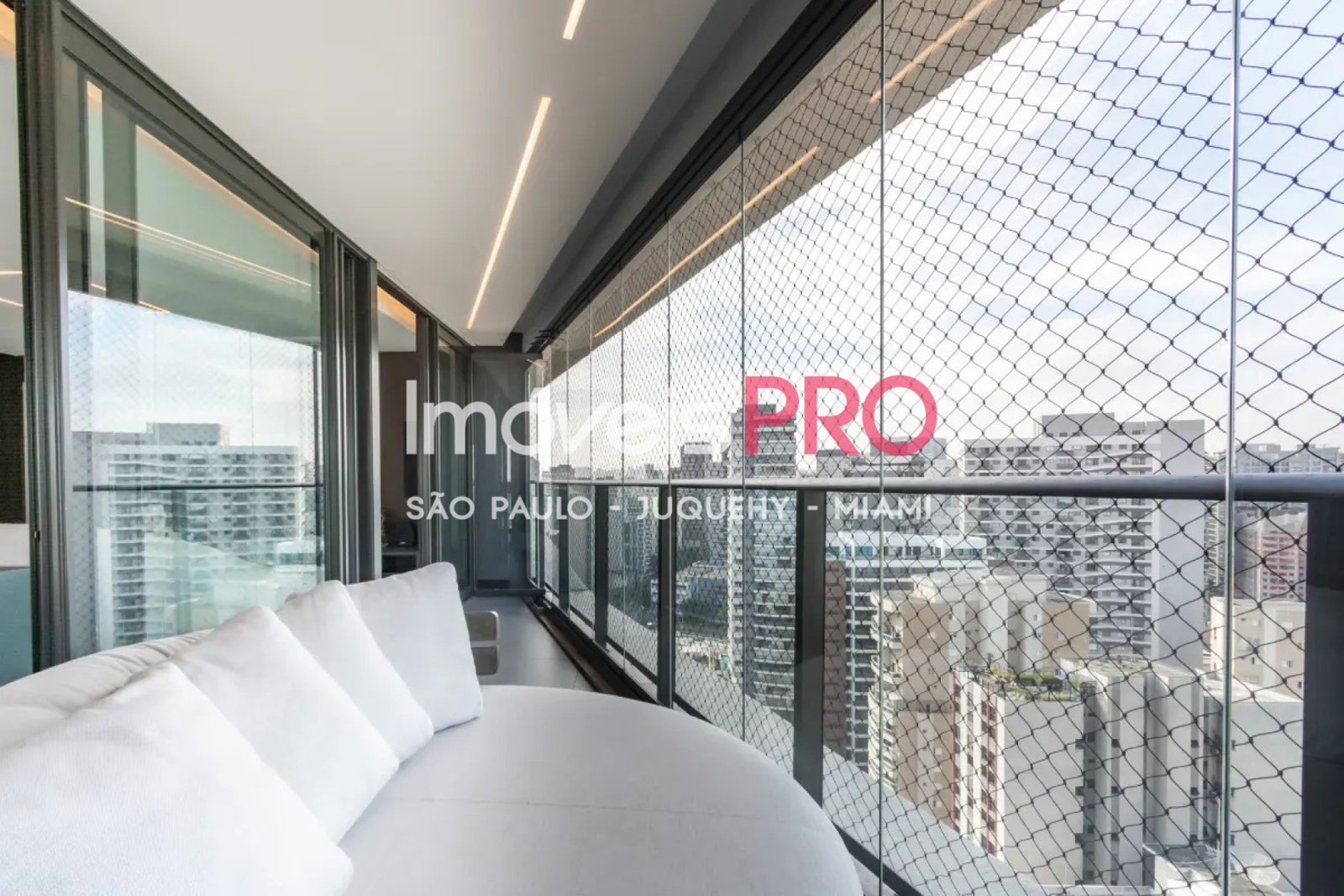 Foto :: https://assets.imoveispro.com.br/thumb/IP39508/apartamento-venda-vila-olimpia_IP39508_11_1920x1080.jpg?
