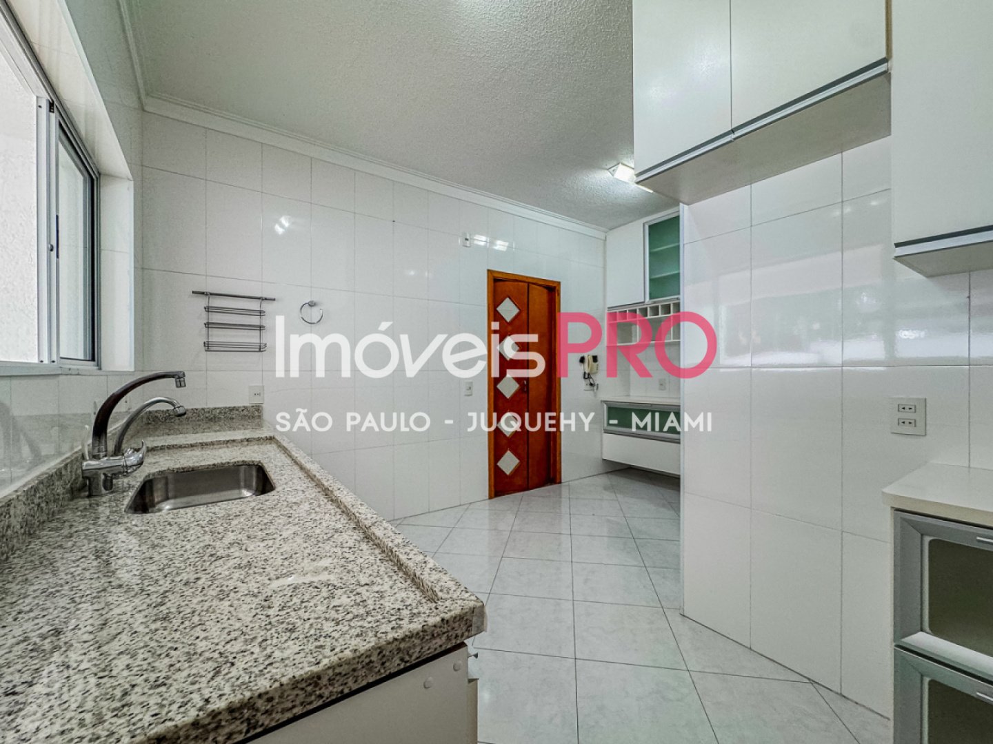 Foto :: IP39511