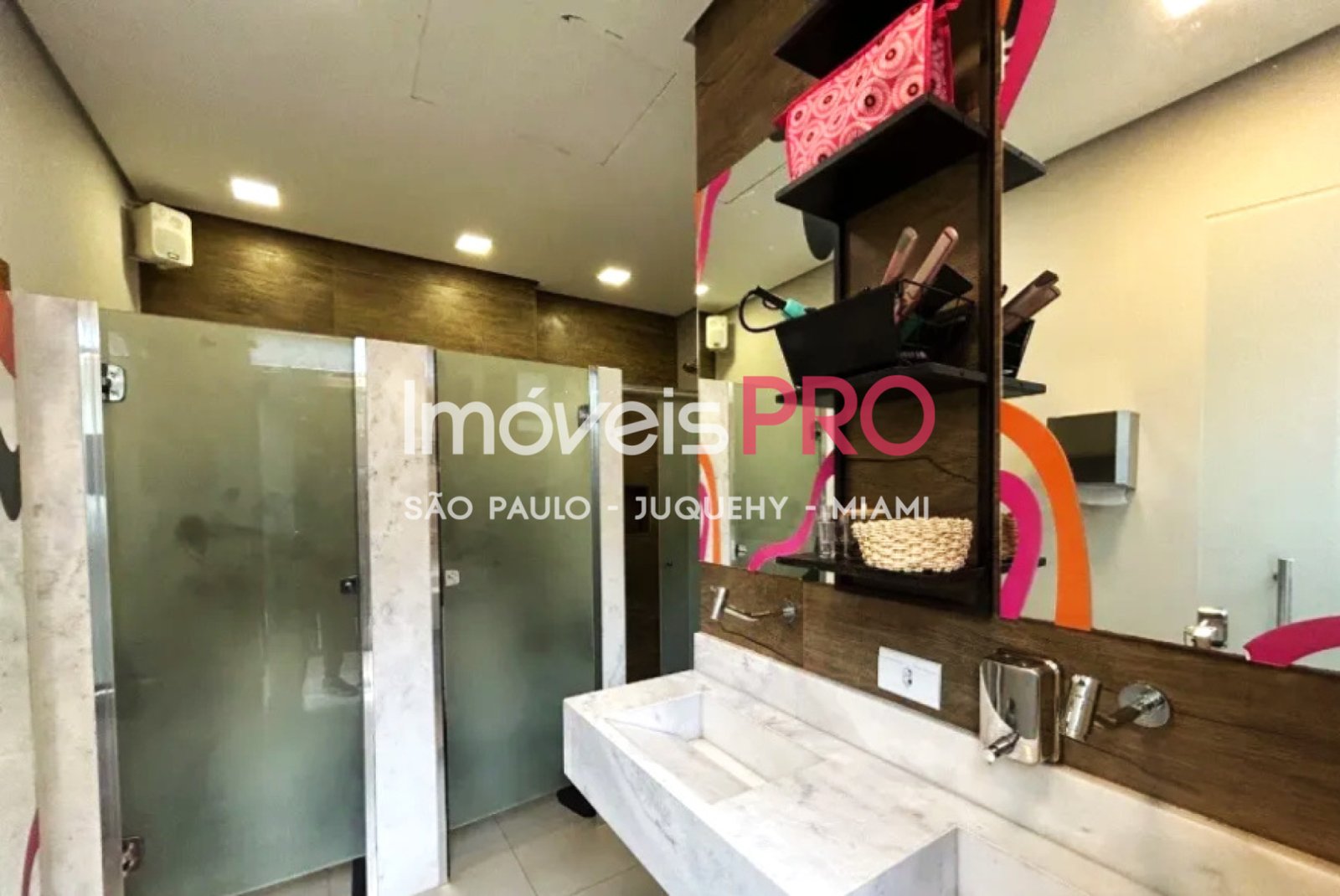 Foto :: IP39514