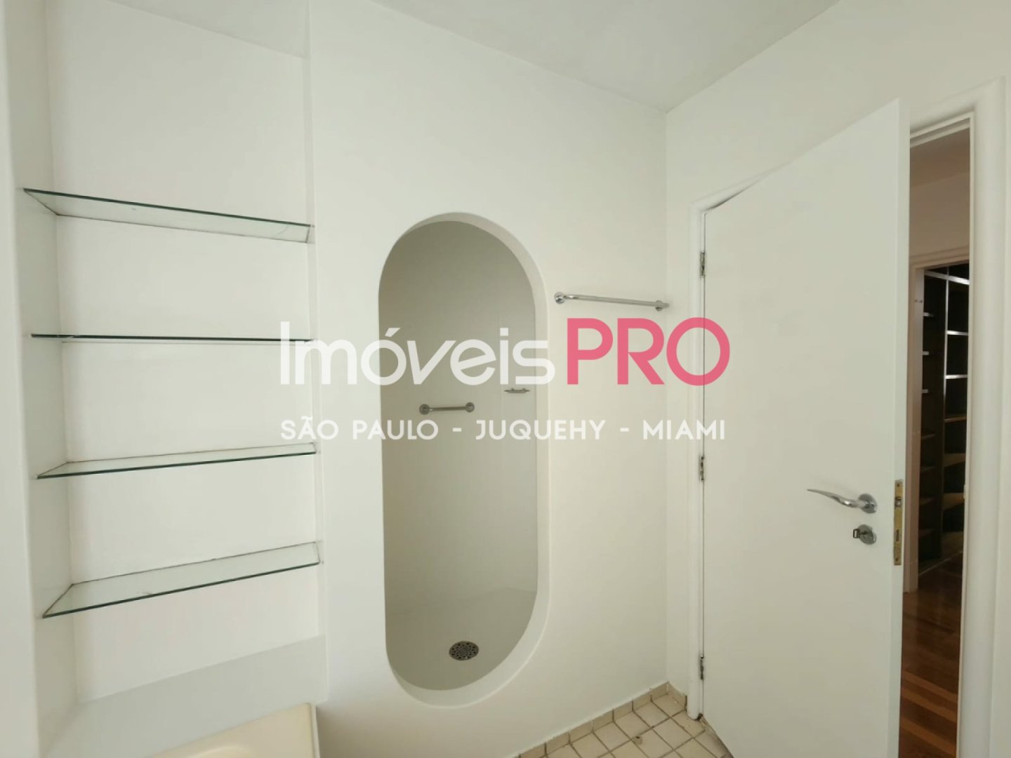Foto :: IP39516