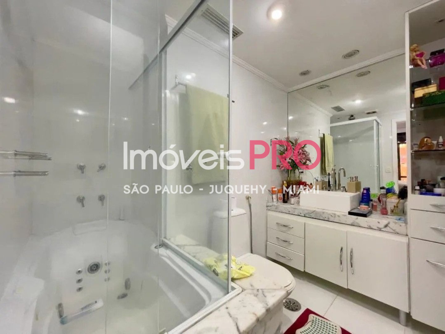 Foto :: IP39520