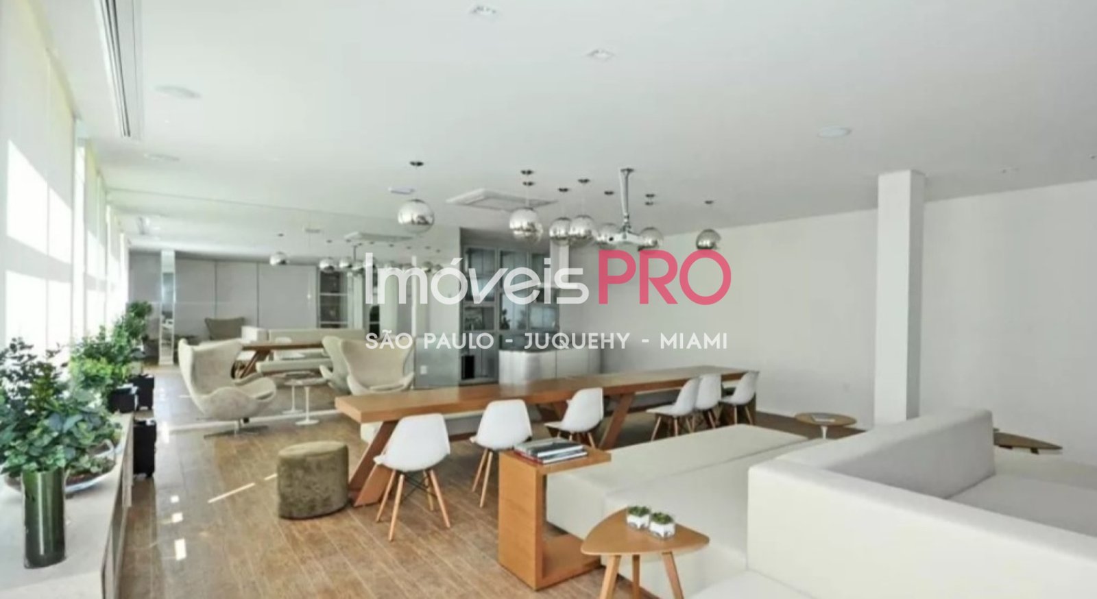 Foto :: IP39524
