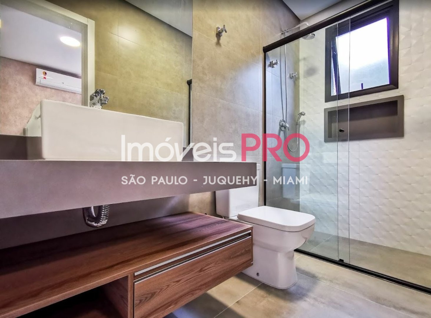 Foto :: IP39534