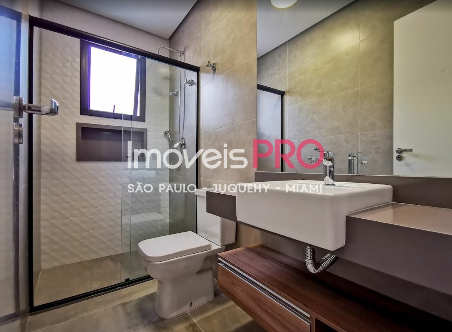 Foto :: IP39534