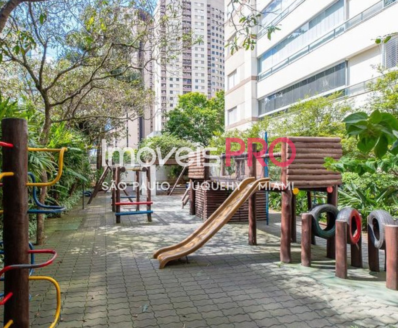 Foto :: IP39535