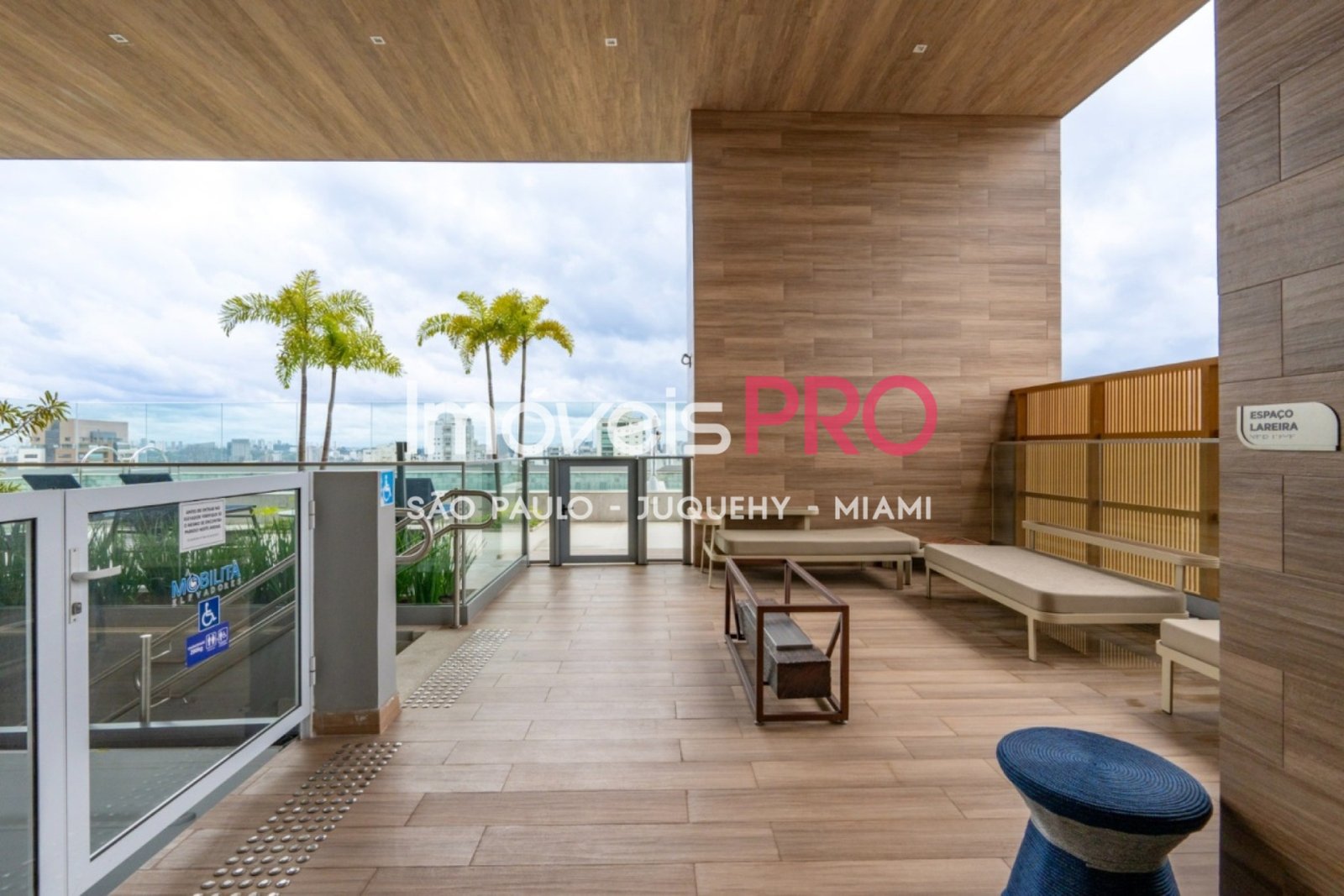 Foto :: https://assets.imoveispro.com.br/thumb/IP39538/apartamento-venda-campo-belo_IP39538_17_1920x1080.jpg?