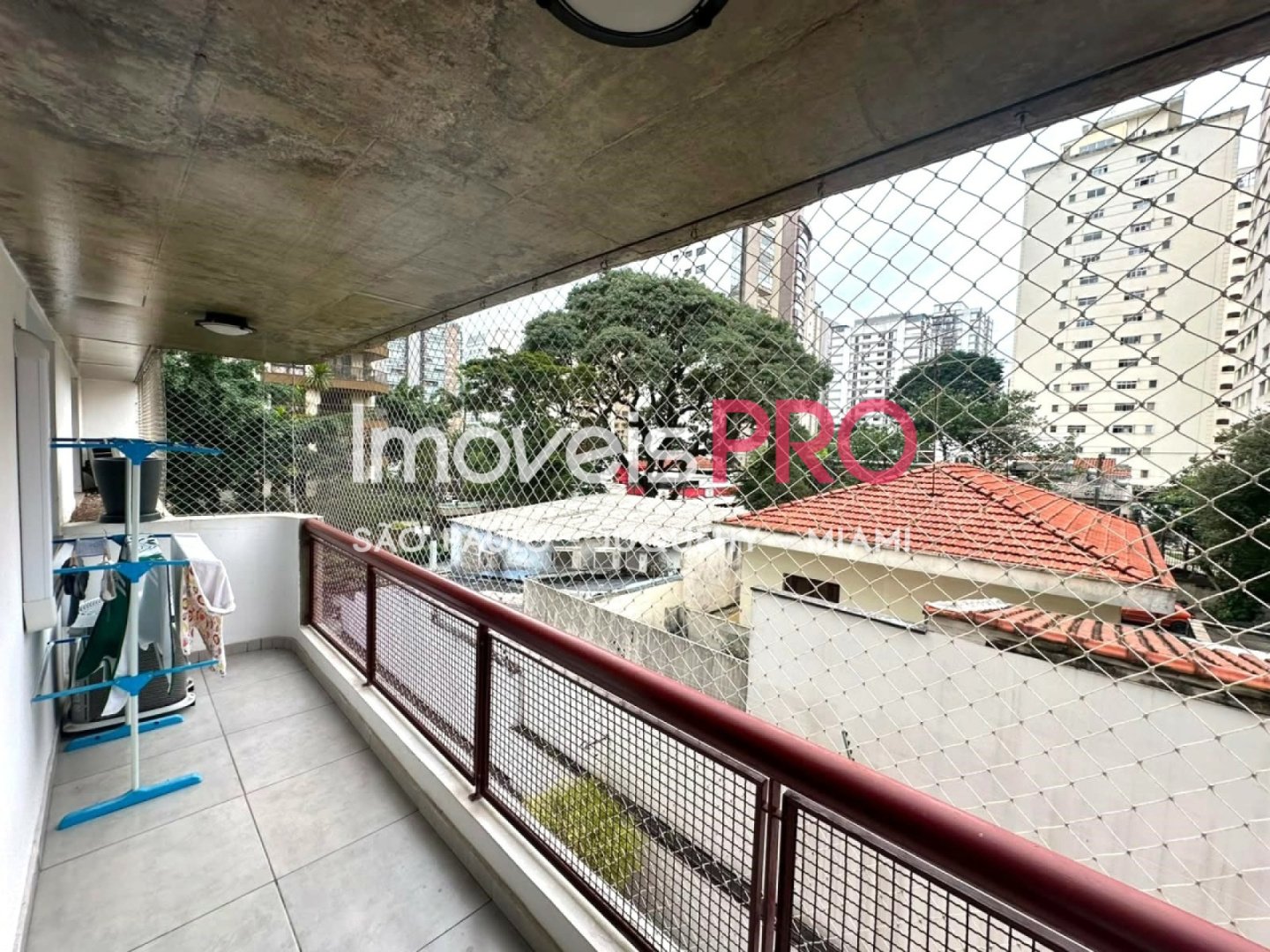 Foto :: https://assets.imoveispro.com.br/thumb/IP39542/apartamento-venda-moema_IP39542_11_1920x1080.jpg?