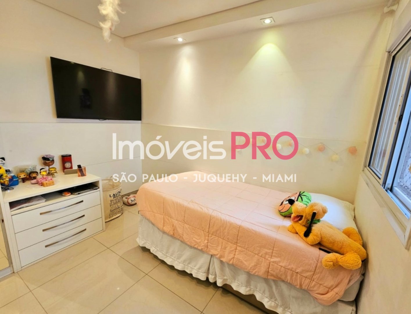 Foto :: IP39543