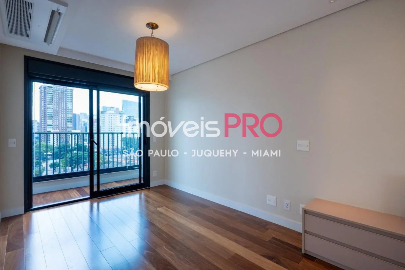 Foto :: https://assets.imoveispro.com.br/thumb/IP39544/apartamento-venda-vila-nova-conceicao_IP39544_17_1920x1080.jpg?
