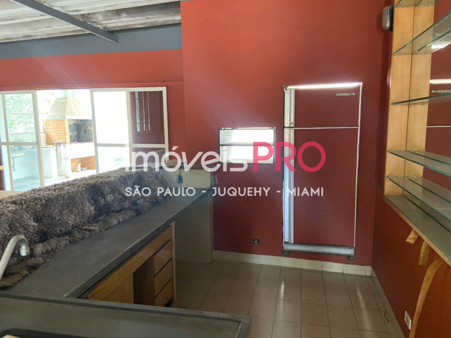 Foto :: https://assets.imoveispro.com.br/thumb/IP39545/predio-venda-pinheiros_IP39545_35_1920x1080.jpg?