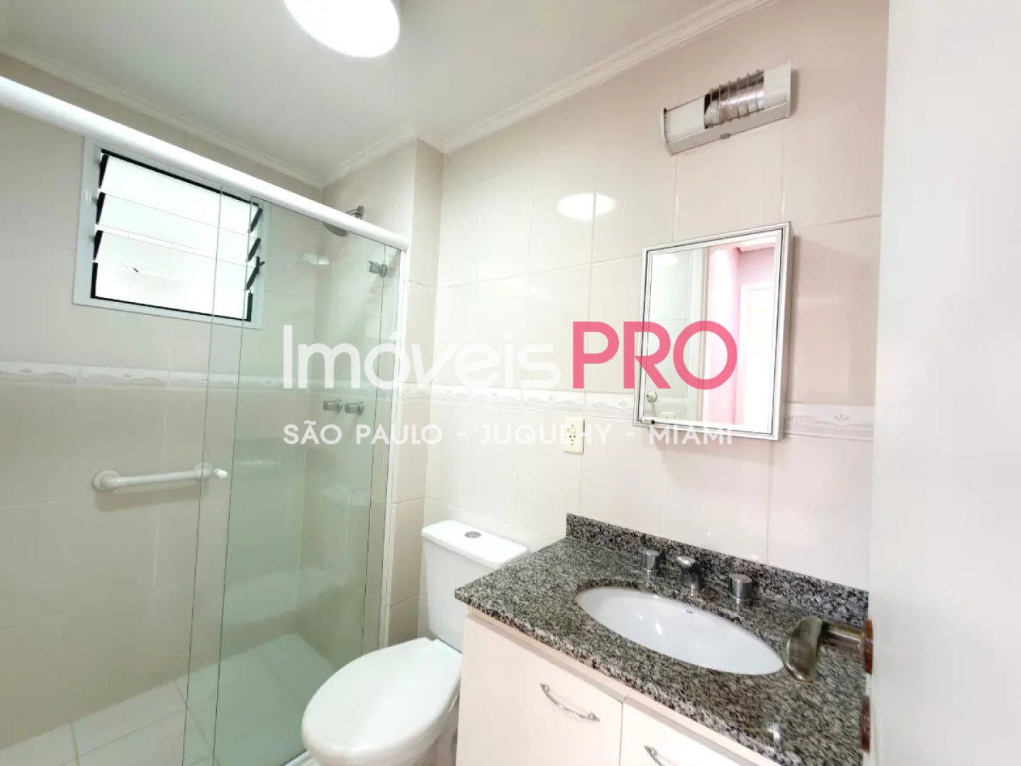 Foto :: https://assets.imoveispro.com.br/thumb/IP39558/apartamento-venda-saude_IP39558_23_1920x1080.jpg?