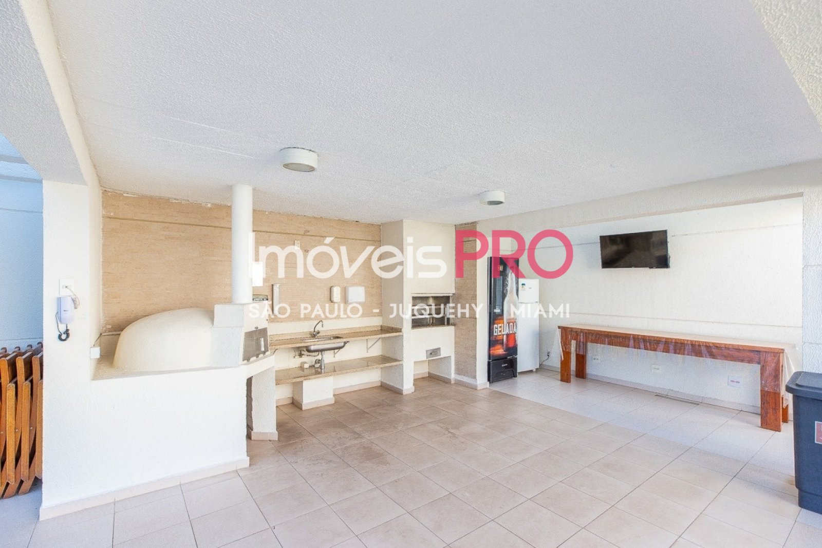 Foto :: https://assets.imoveispro.com.br/thumb/IP39562/apartamento-venda-jardim-marajoara_IP39562_35_1920x1080.jpg?