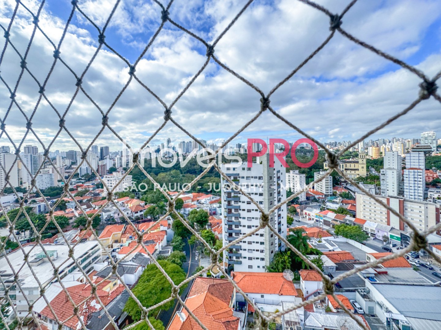 Foto :: https://assets.imoveispro.com.br/thumb/IP39576/apartamento-venda-aclimacao_IP39576_17_1920x1080.jpg?