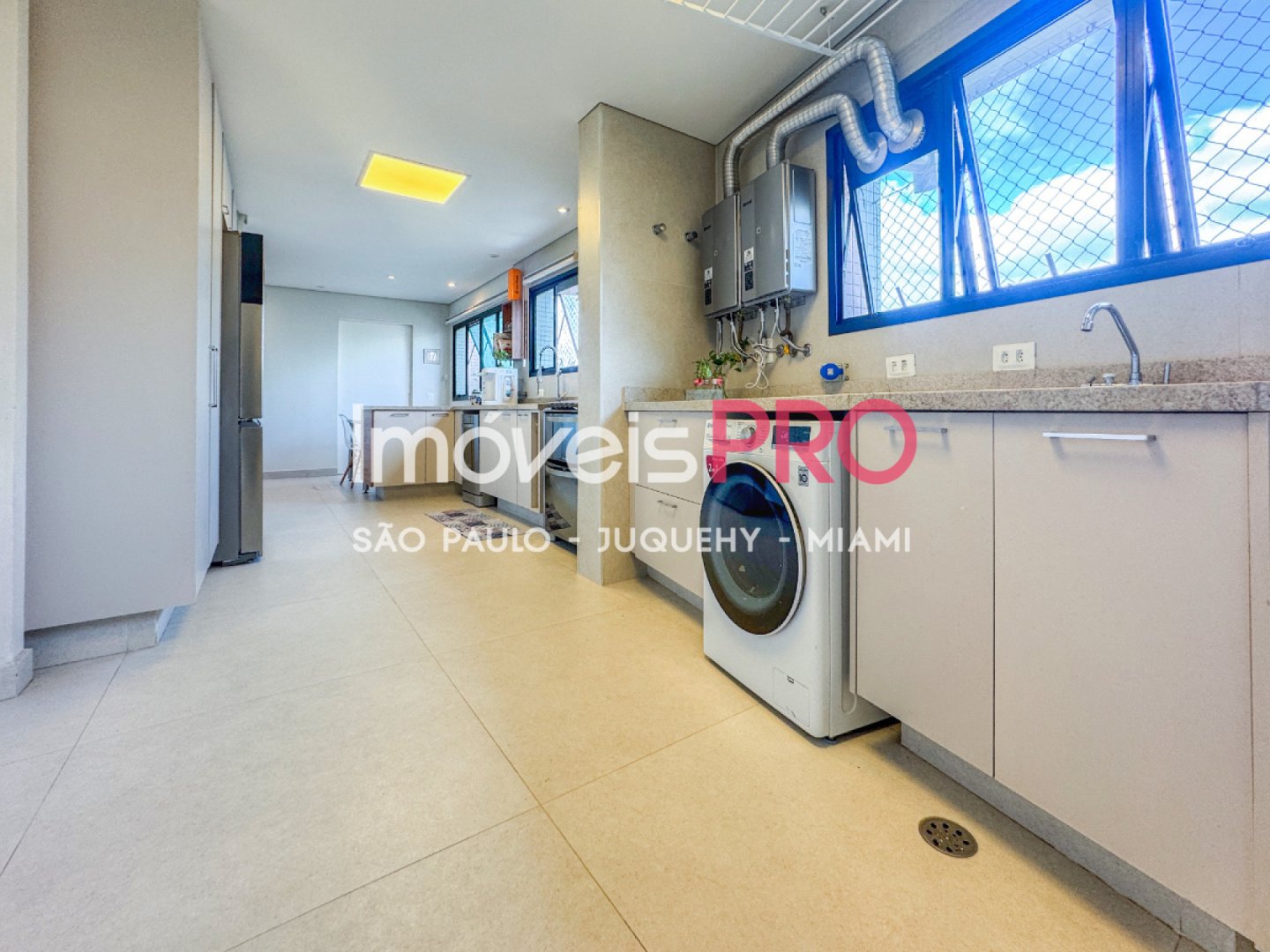 Foto :: IP39576