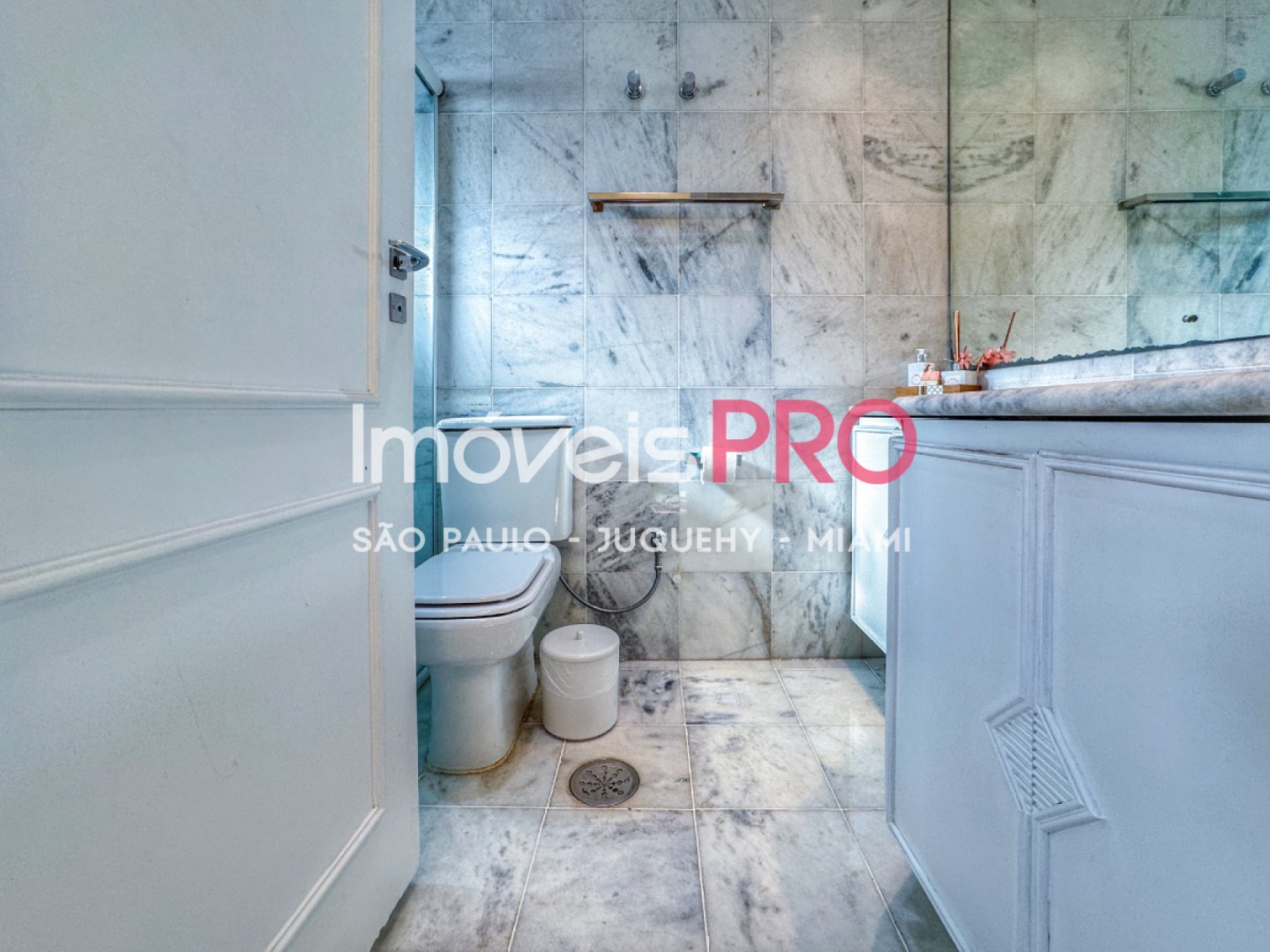 Foto :: https://assets.imoveispro.com.br/thumb/IP39576/apartamento-venda-aclimacao_IP39576_53_1920x1080.jpg?