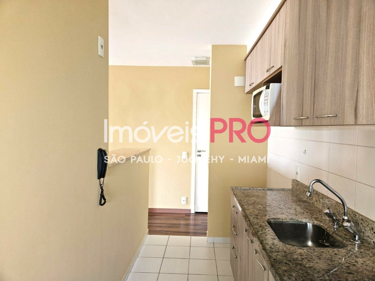 Foto :: https://assets.imoveispro.com.br/thumb/IP39579/apartamento-venda-moema_IP39579_11_1920x1080.jpg?