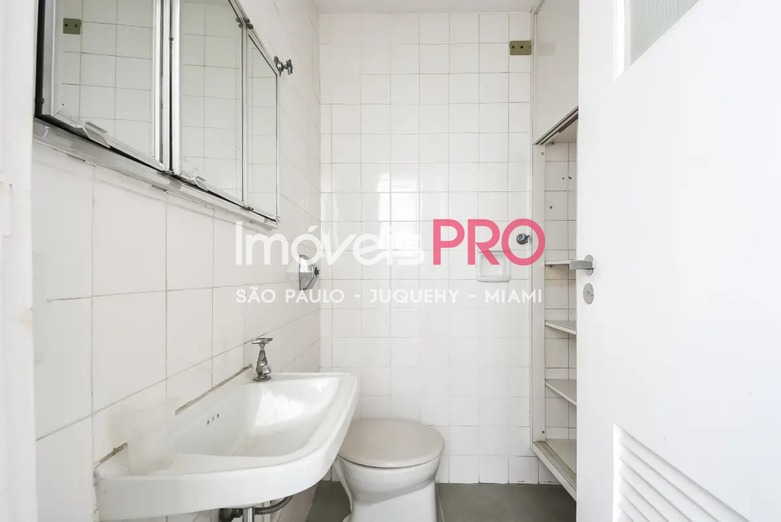 Foto :: IP39584