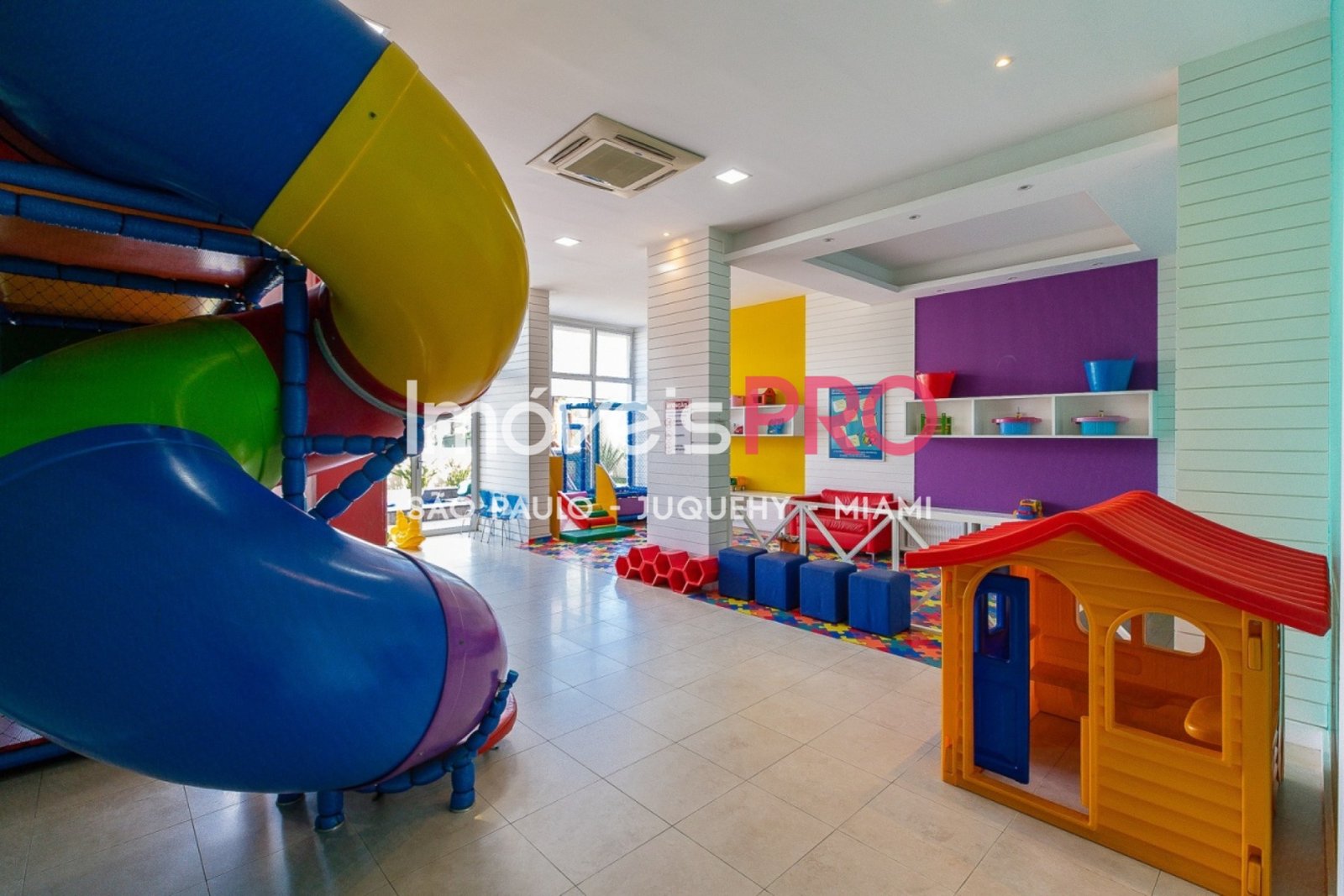 Foto :: https://assets.imoveispro.com.br/thumb/IP39595/apartamento-aluguel-campo-belo_IP39595_29_1920x1080.jpg?