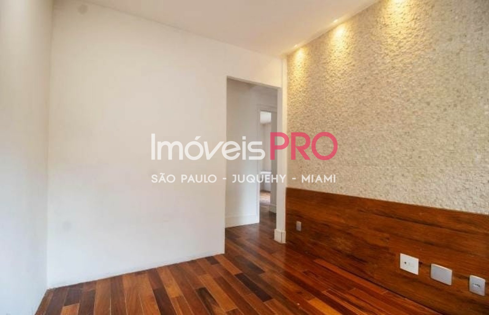 Foto :: IP39598