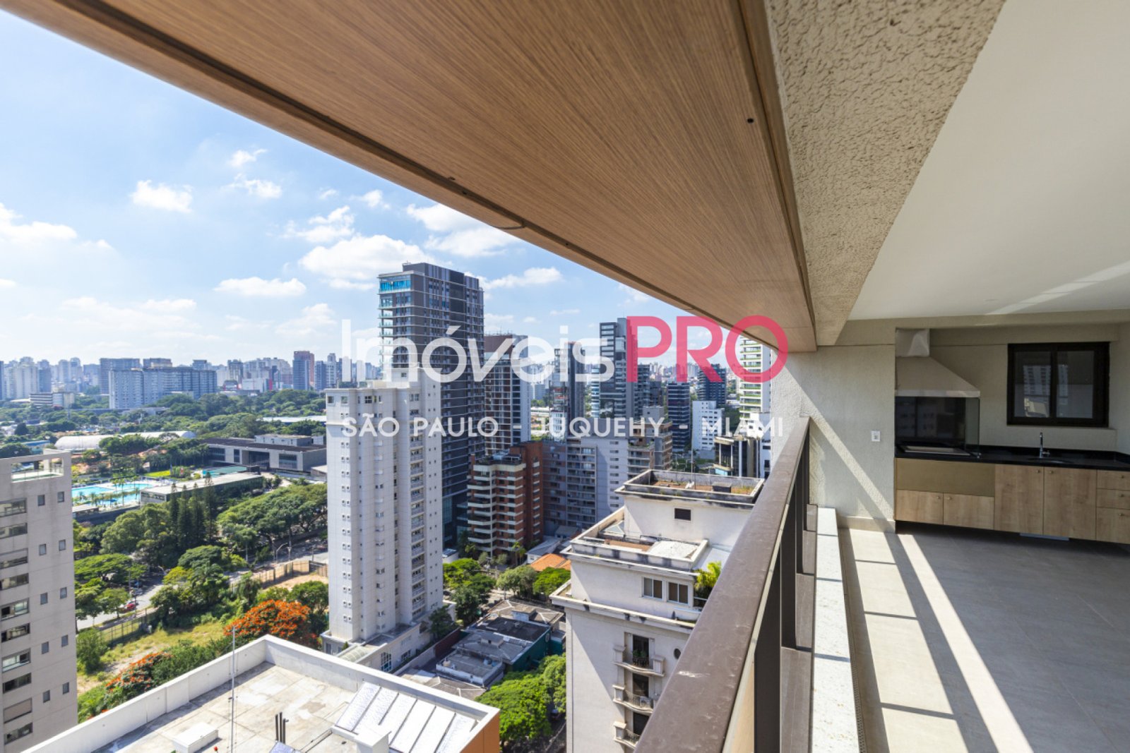 Foto :: https://assets.imoveispro.com.br/thumb/IP39601/apartamento-venda-moema_IP39601_23_1920x1080.jpg?
