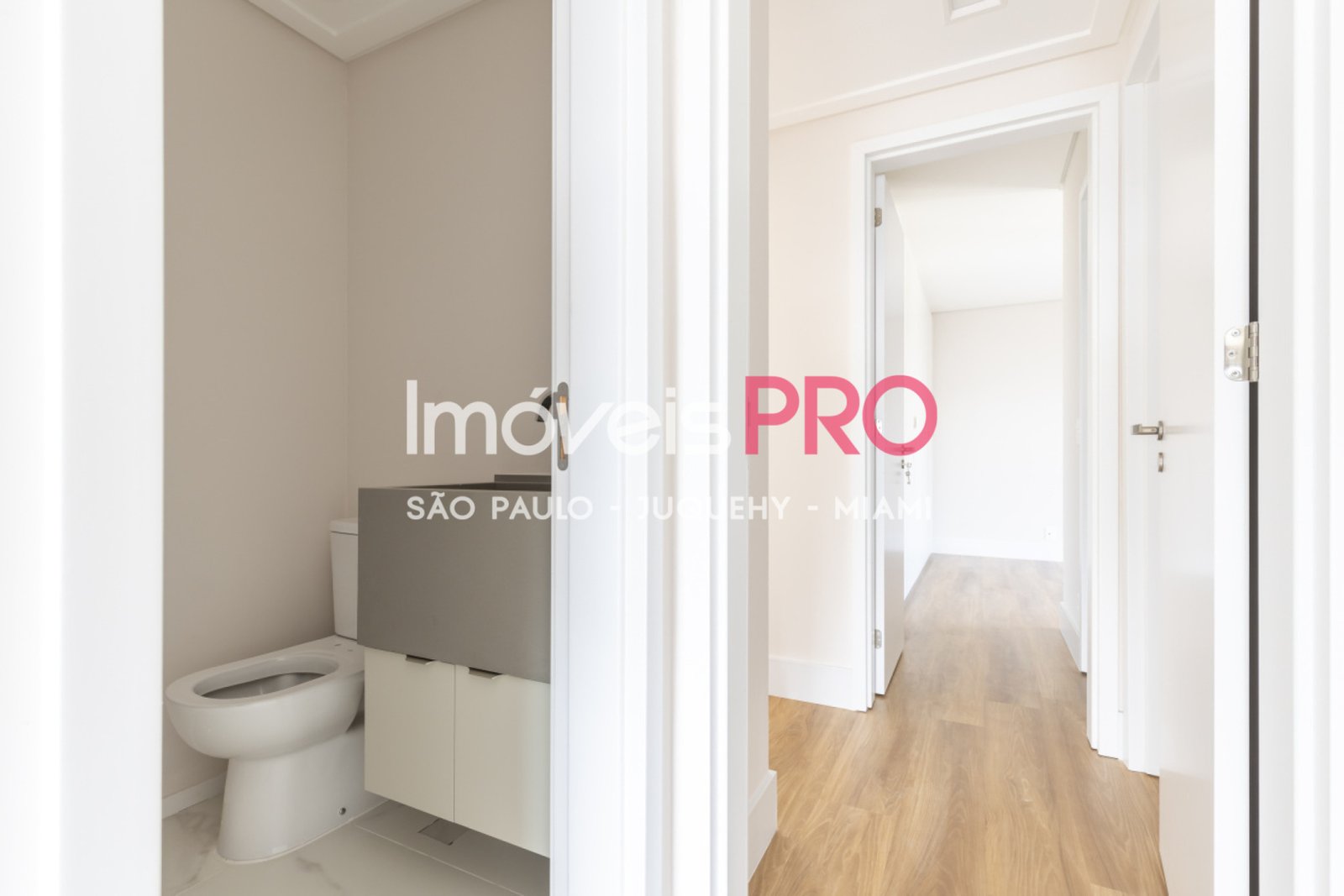 Foto :: IP39601