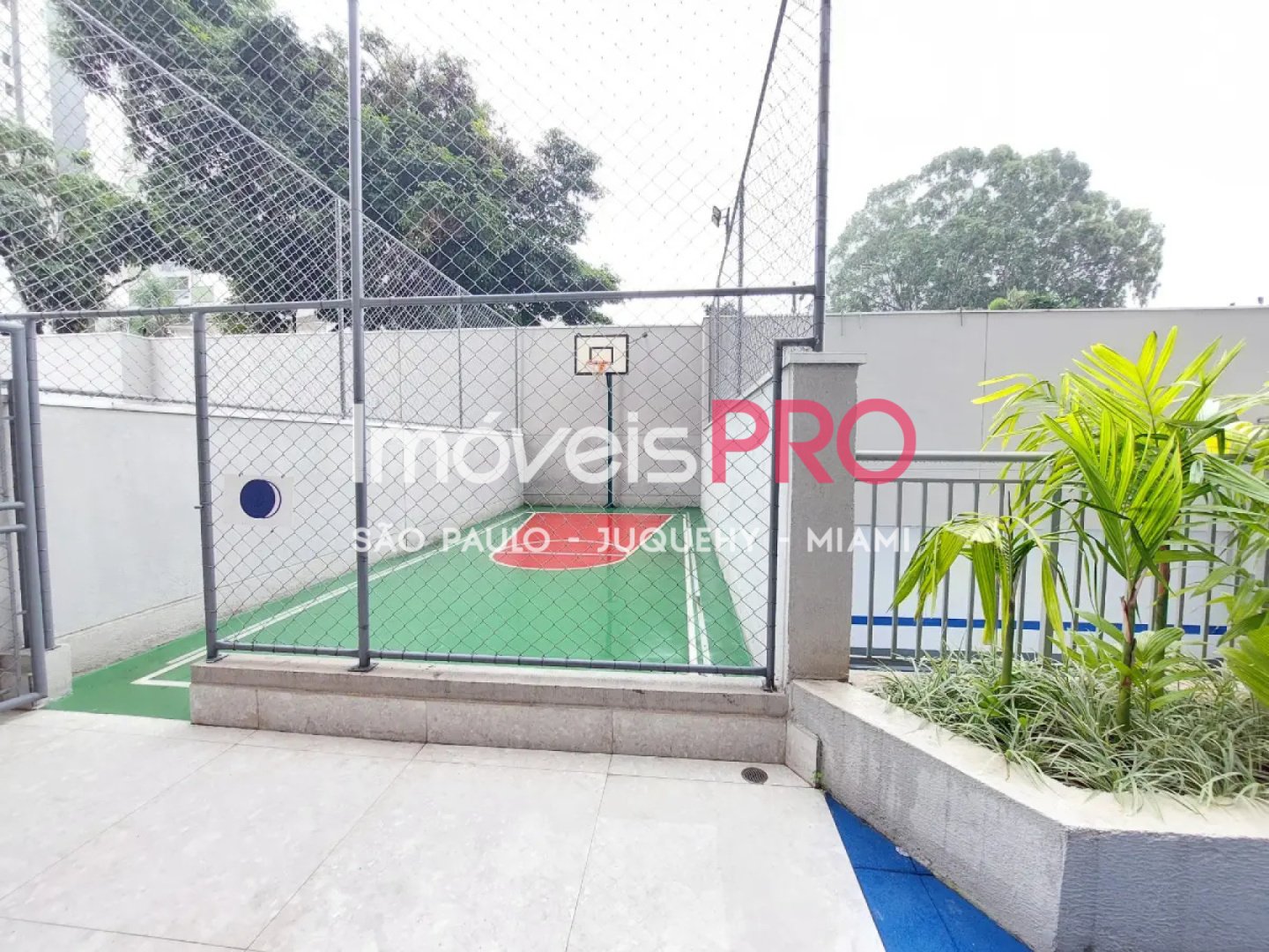 Foto :: https://assets.imoveispro.com.br/thumb/IP39624/apartamento-venda-vila-mariana_IP39624_35_1920x1080.jpg?