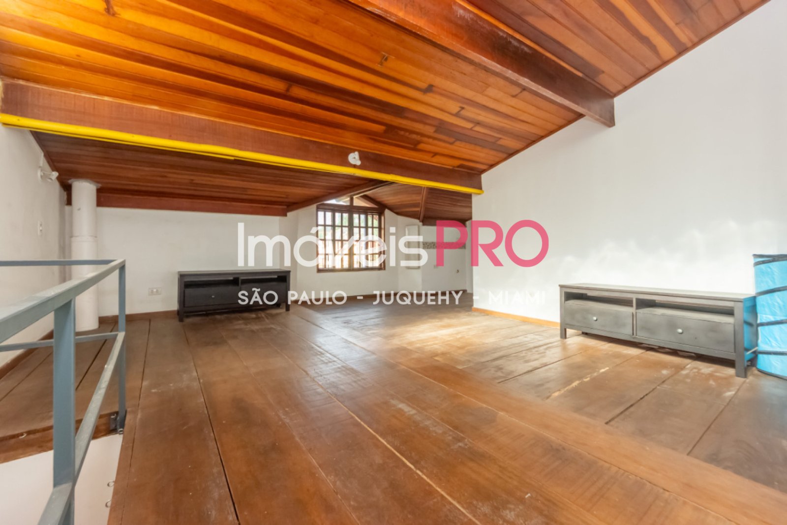 Foto :: IP39625